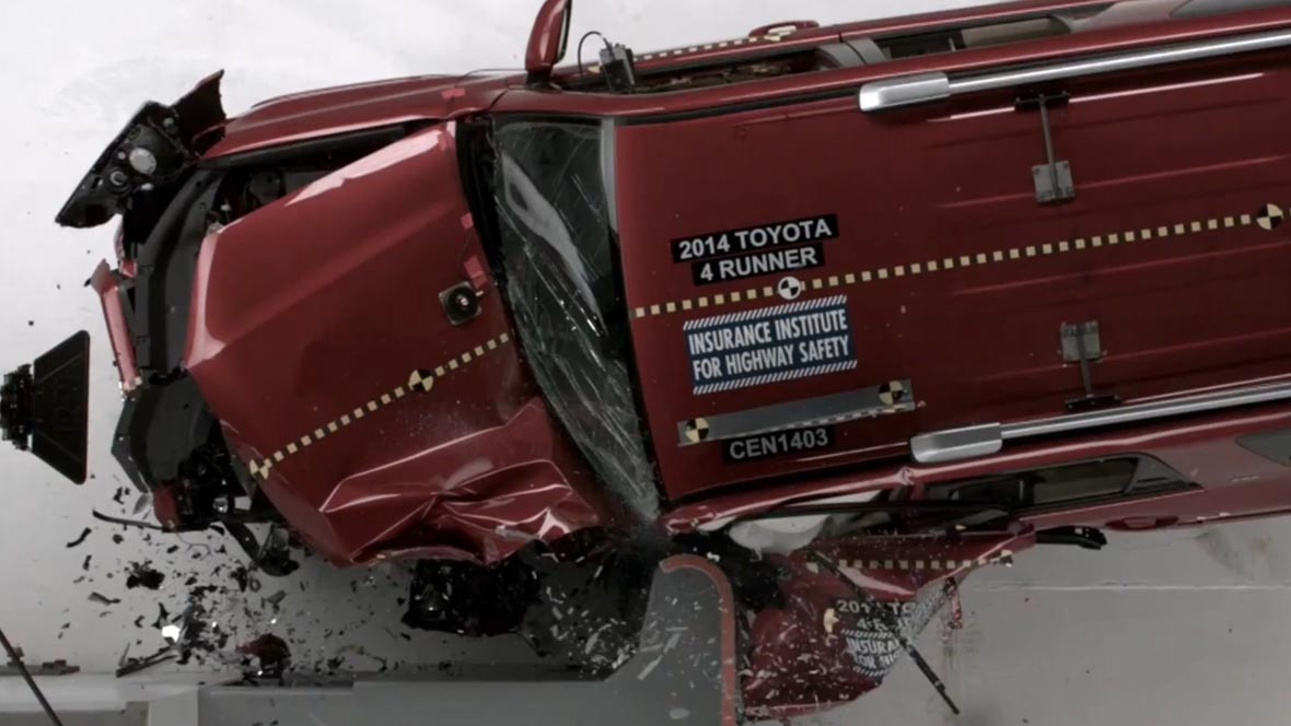 IIHS-Crashtest mit SUV